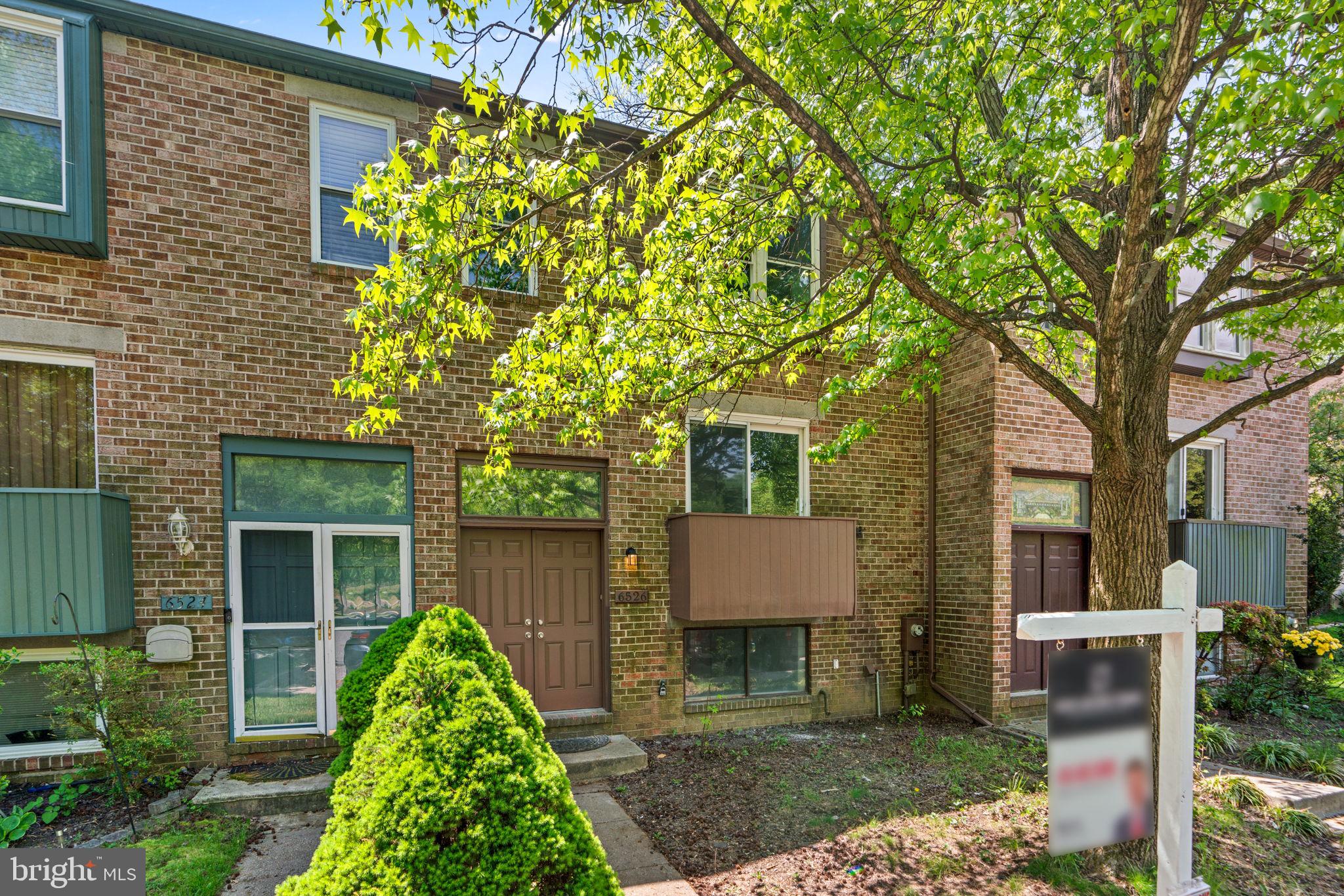 VILLAGE OF OWEN BROWN - Residential