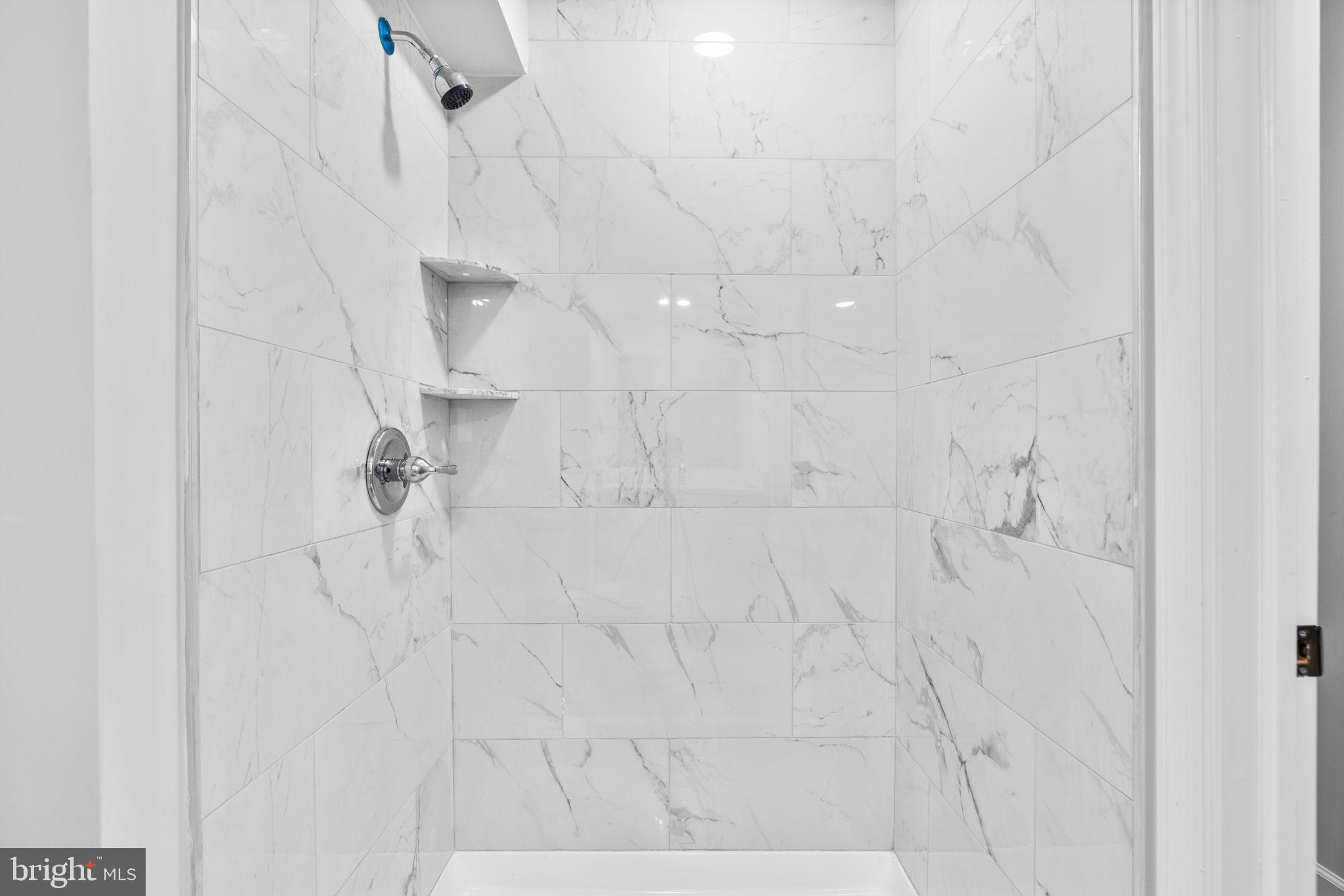 VILLAGE OF OWEN BROWN - Residential