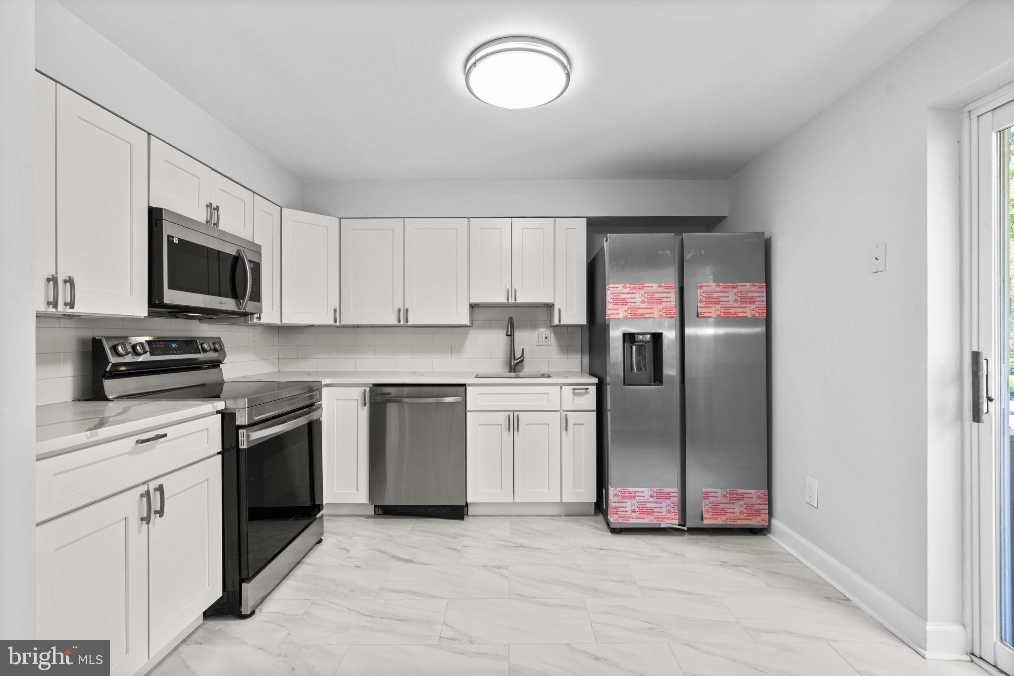 VILLAGE OF OWEN BROWN - Residential