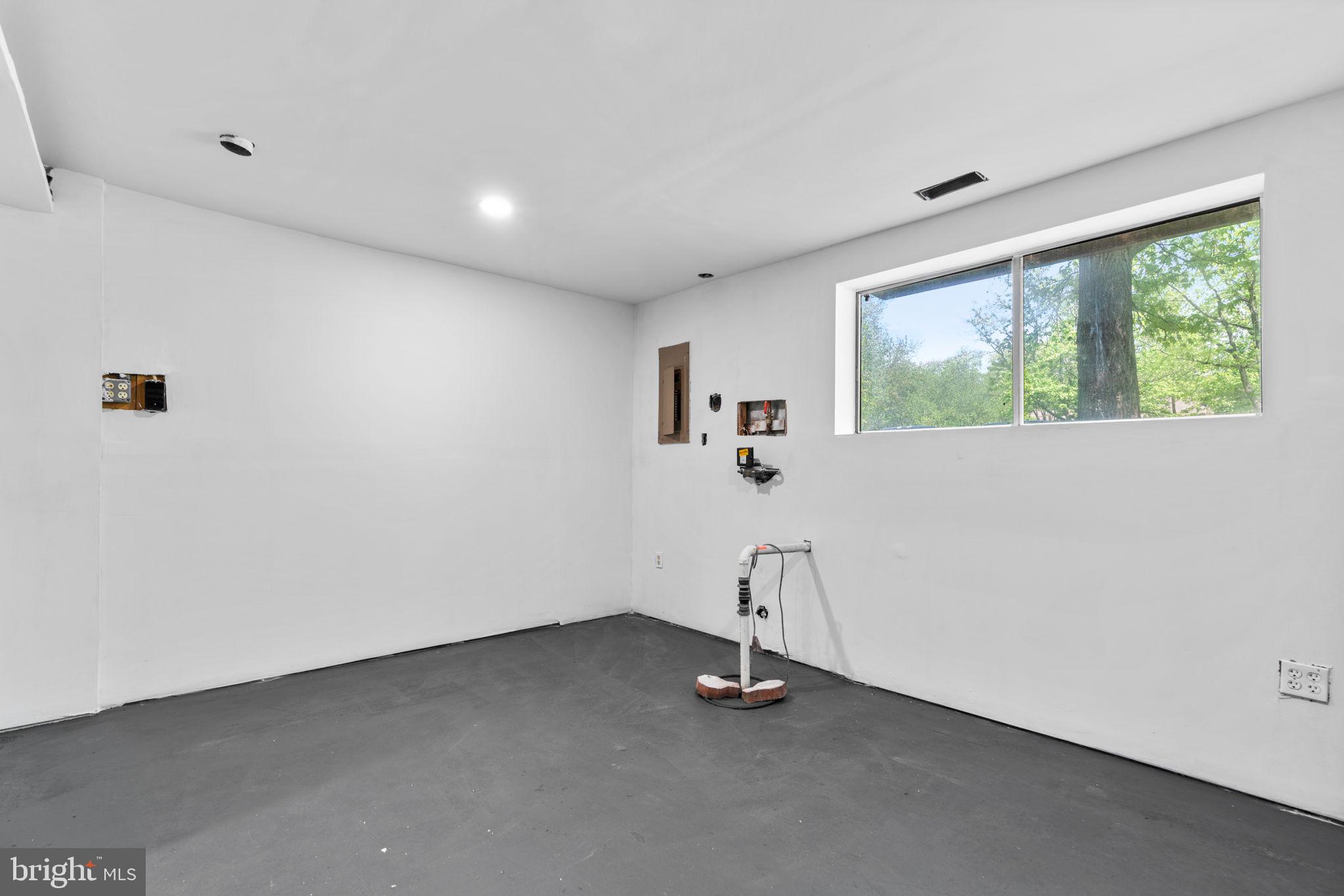 VILLAGE OF OWEN BROWN - Residential