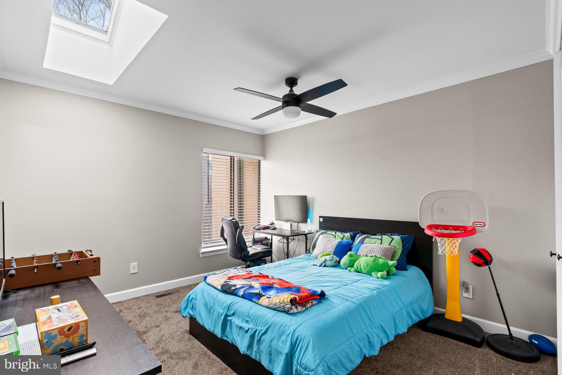 OAKLAND MILLS - Residential