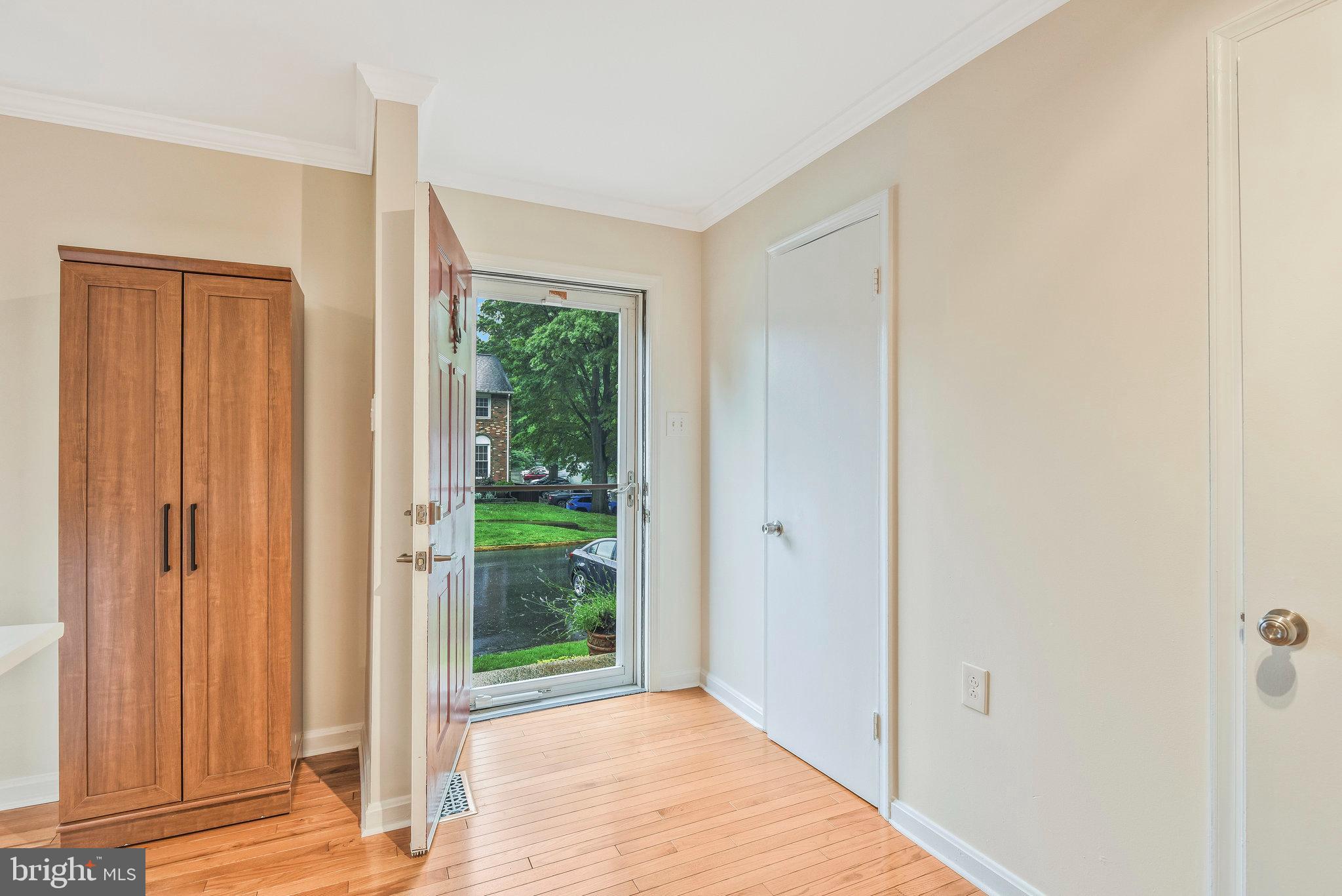 BURKE CENTRE - Residential Lease