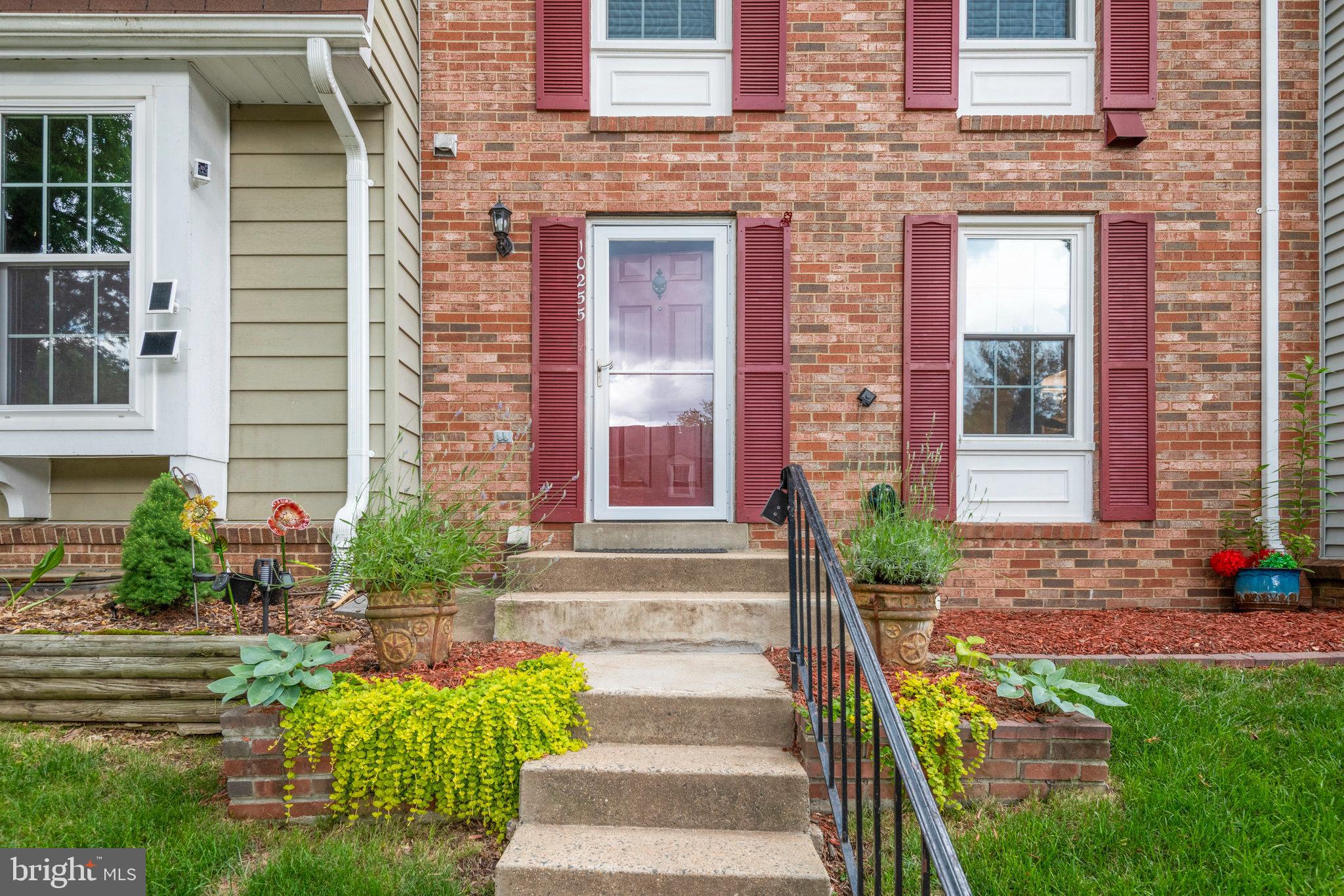 BURKE CENTRE - Residential Lease