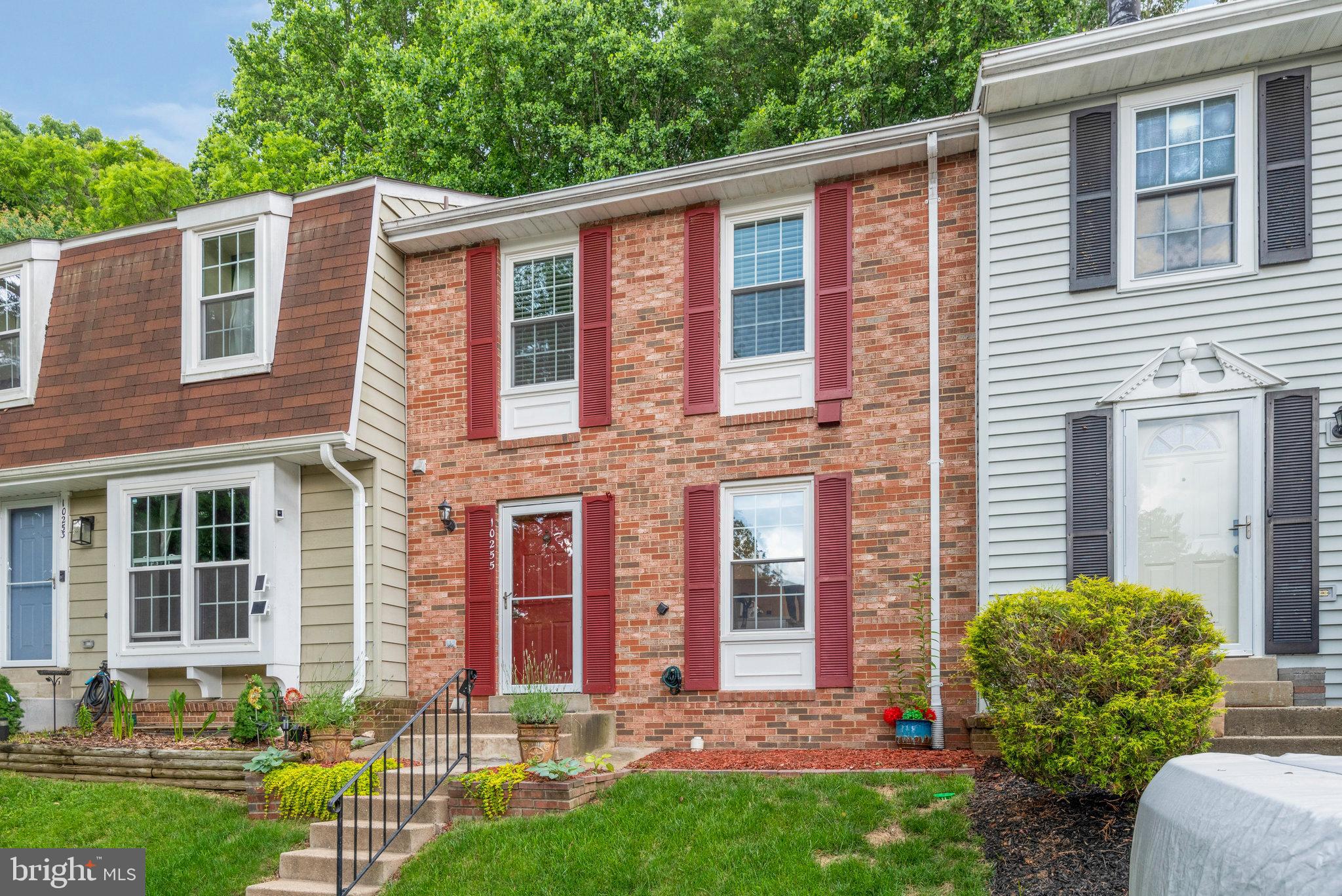 BURKE CENTRE - Residential Lease