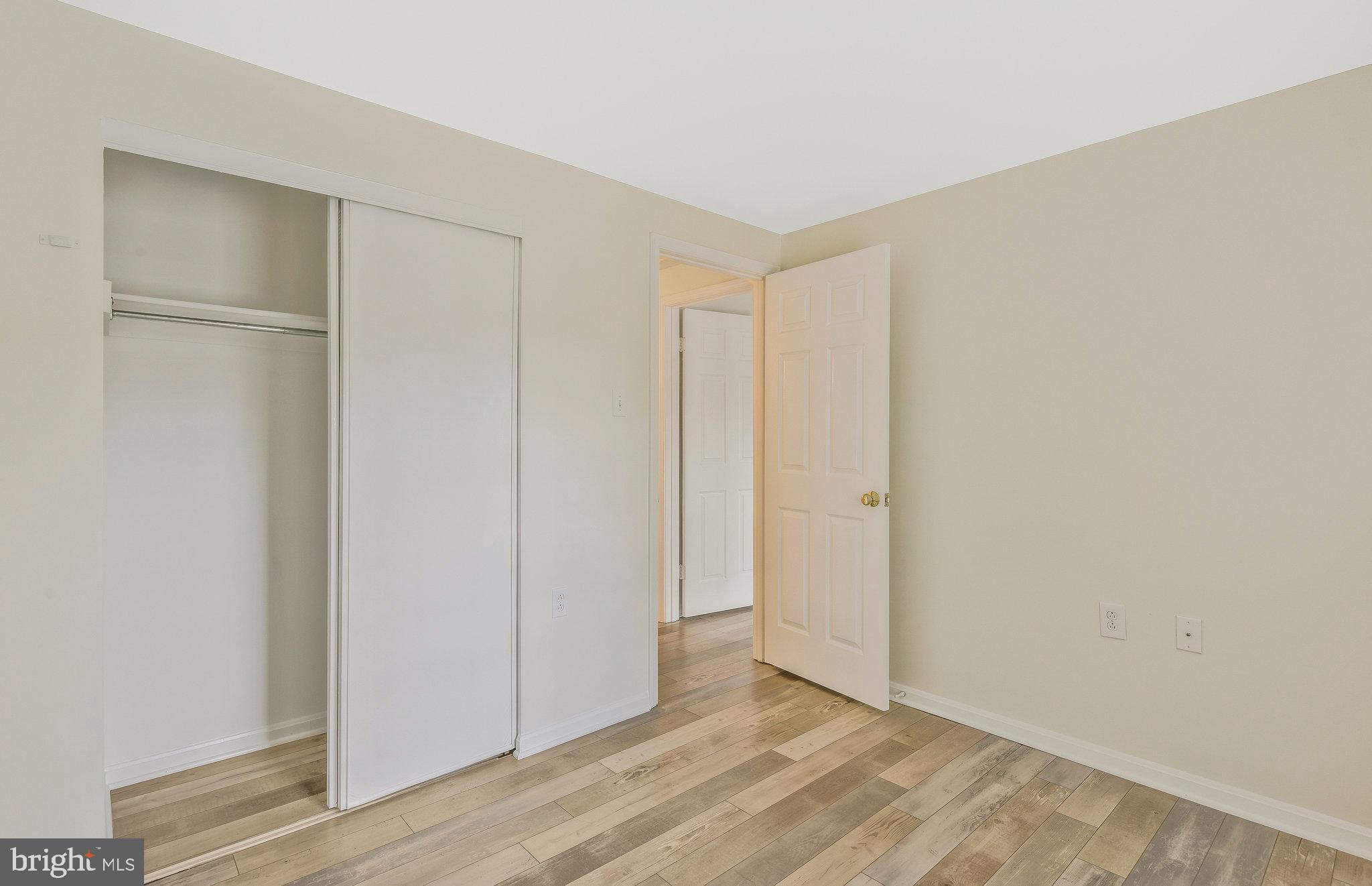 BURKE CENTRE - Residential Lease