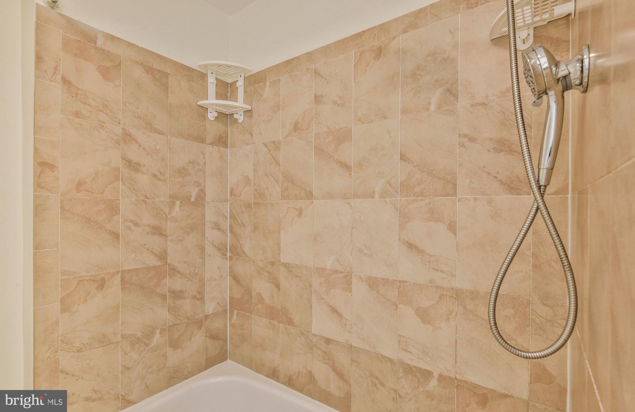 BURKE CENTRE - Residential Lease