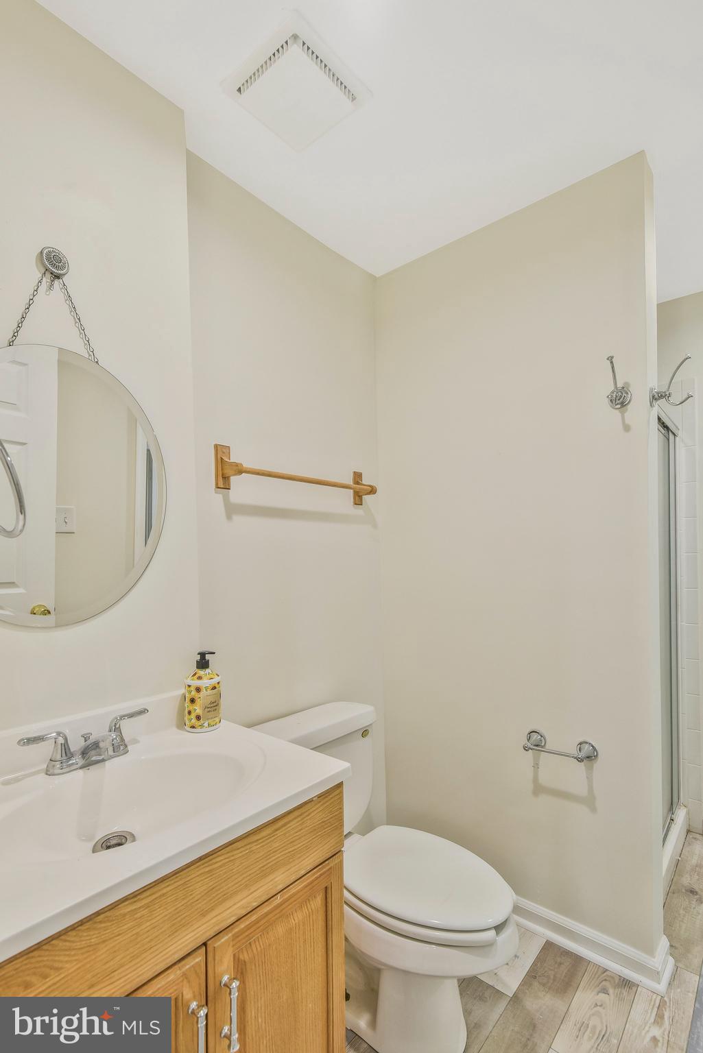 BURKE CENTRE - Residential Lease