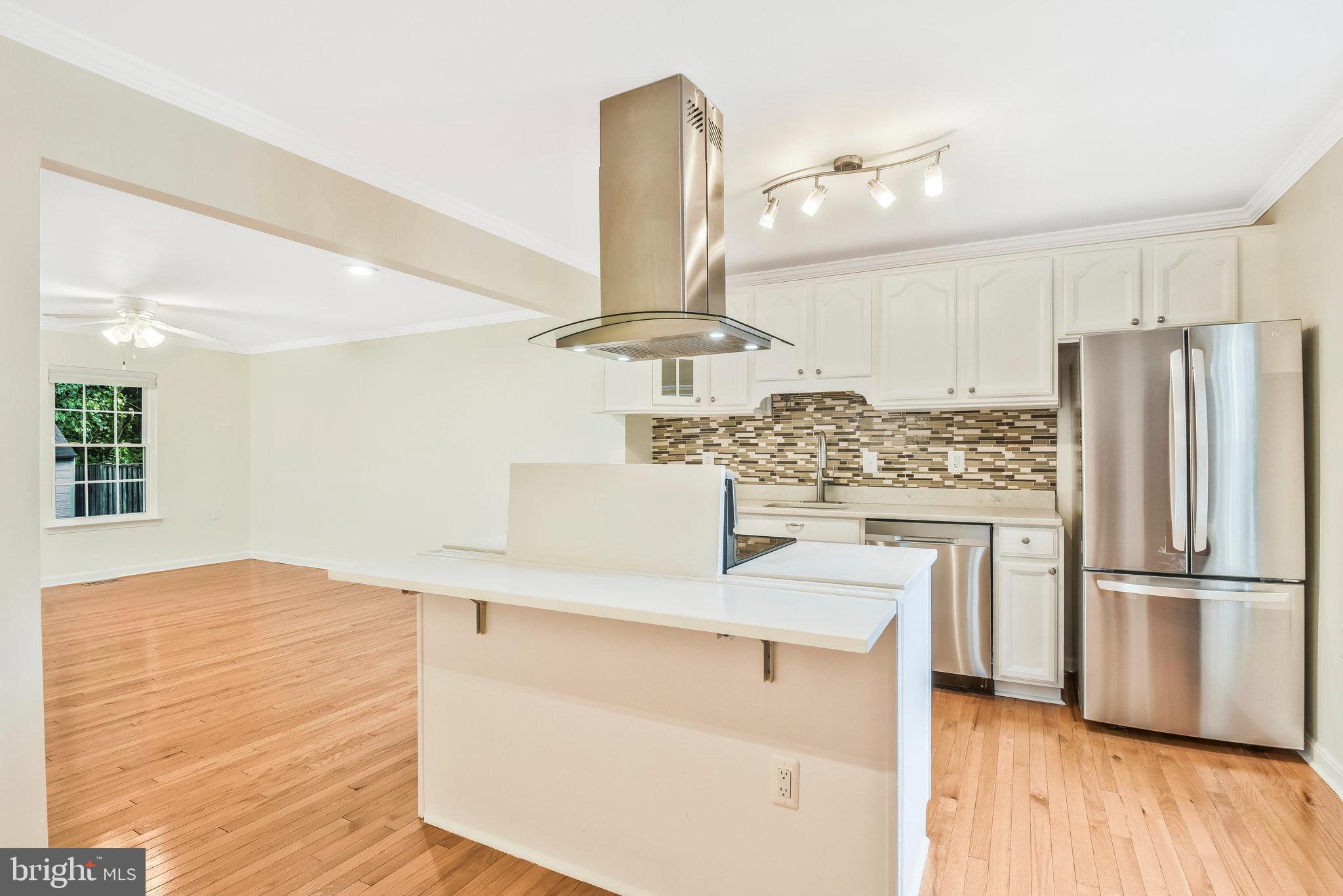 BURKE CENTRE - Residential Lease