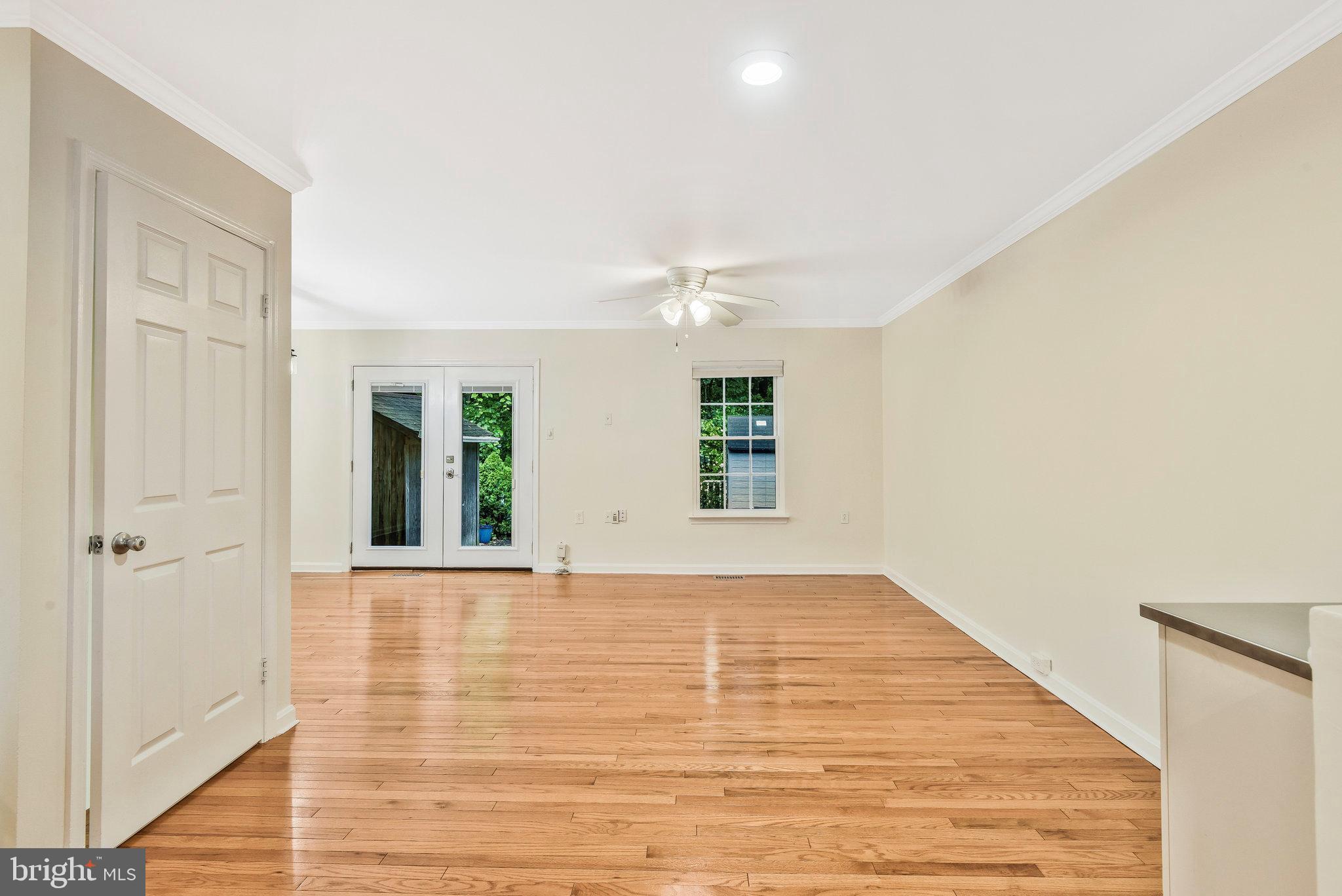 BURKE CENTRE - Residential Lease