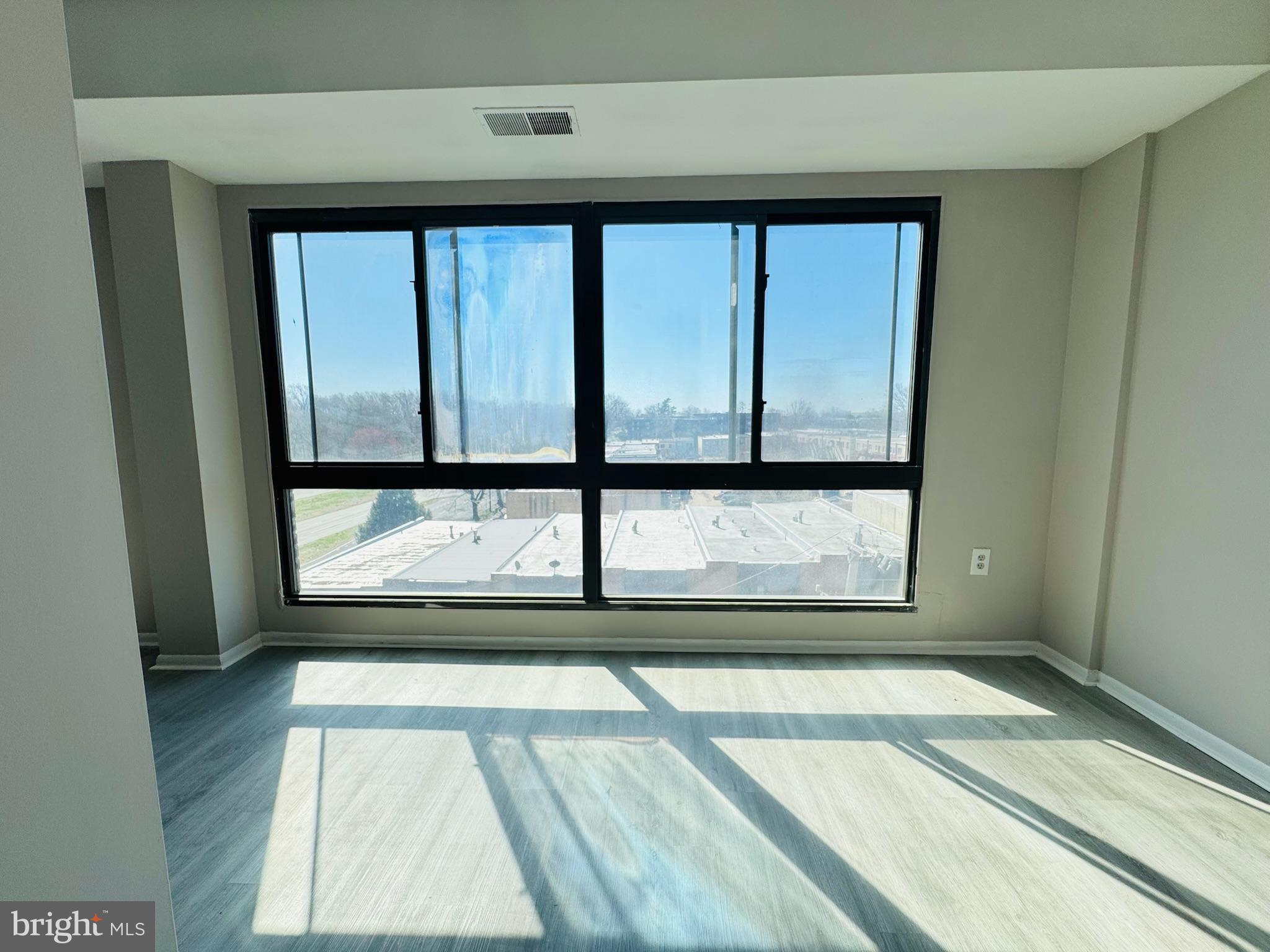 BUSTLETON - Residential