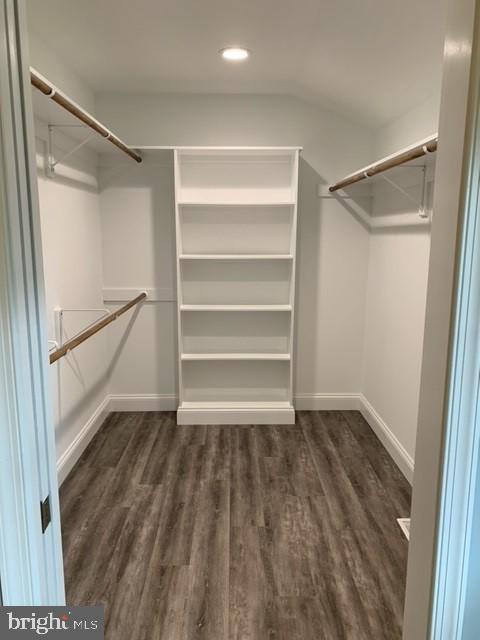 TALL TIMBERS - Residential Lease