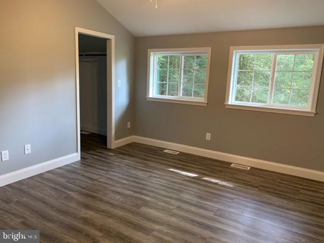 TALL TIMBERS - Residential Lease