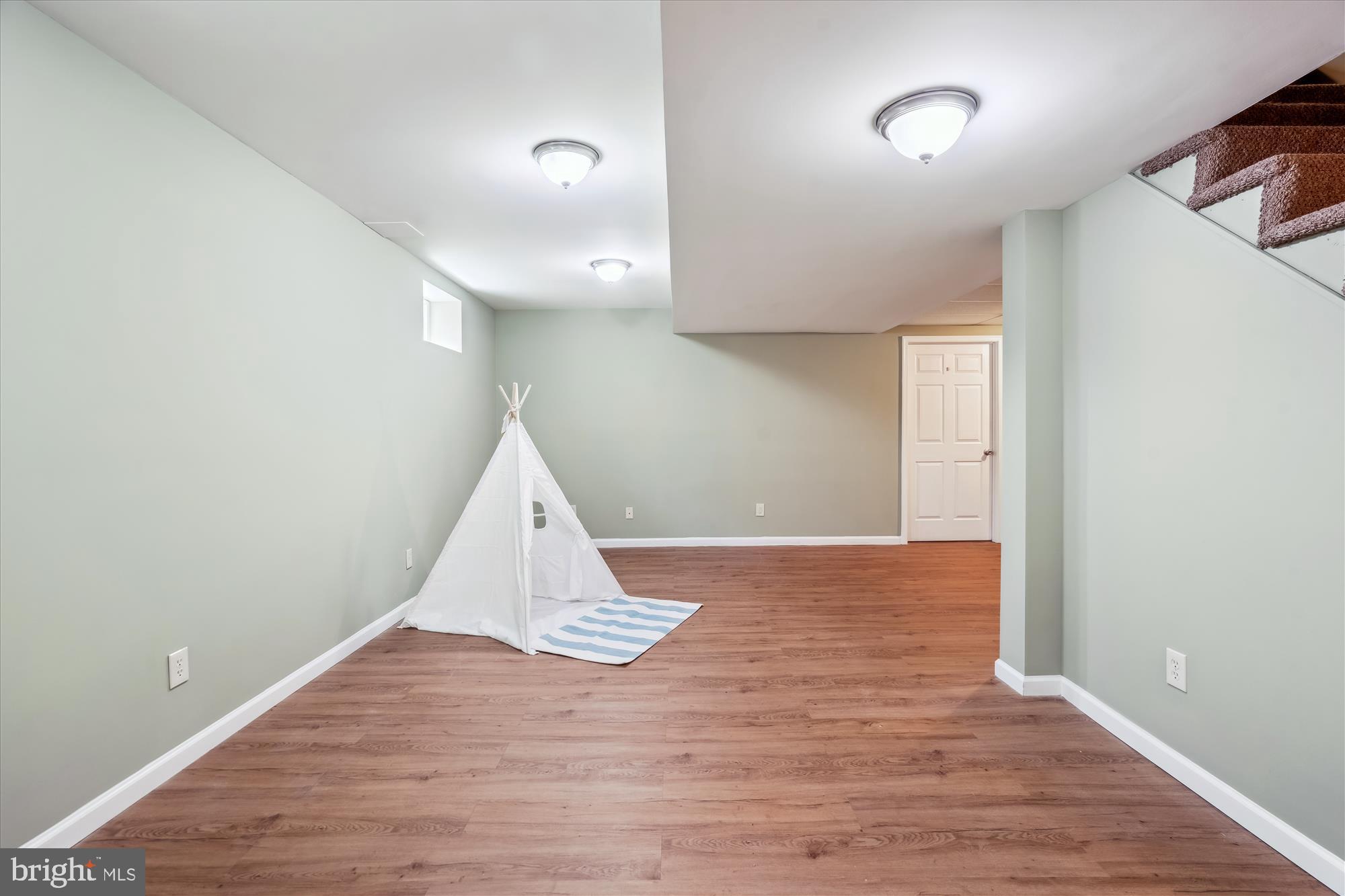 EAST SPRINGBROOK - Residential