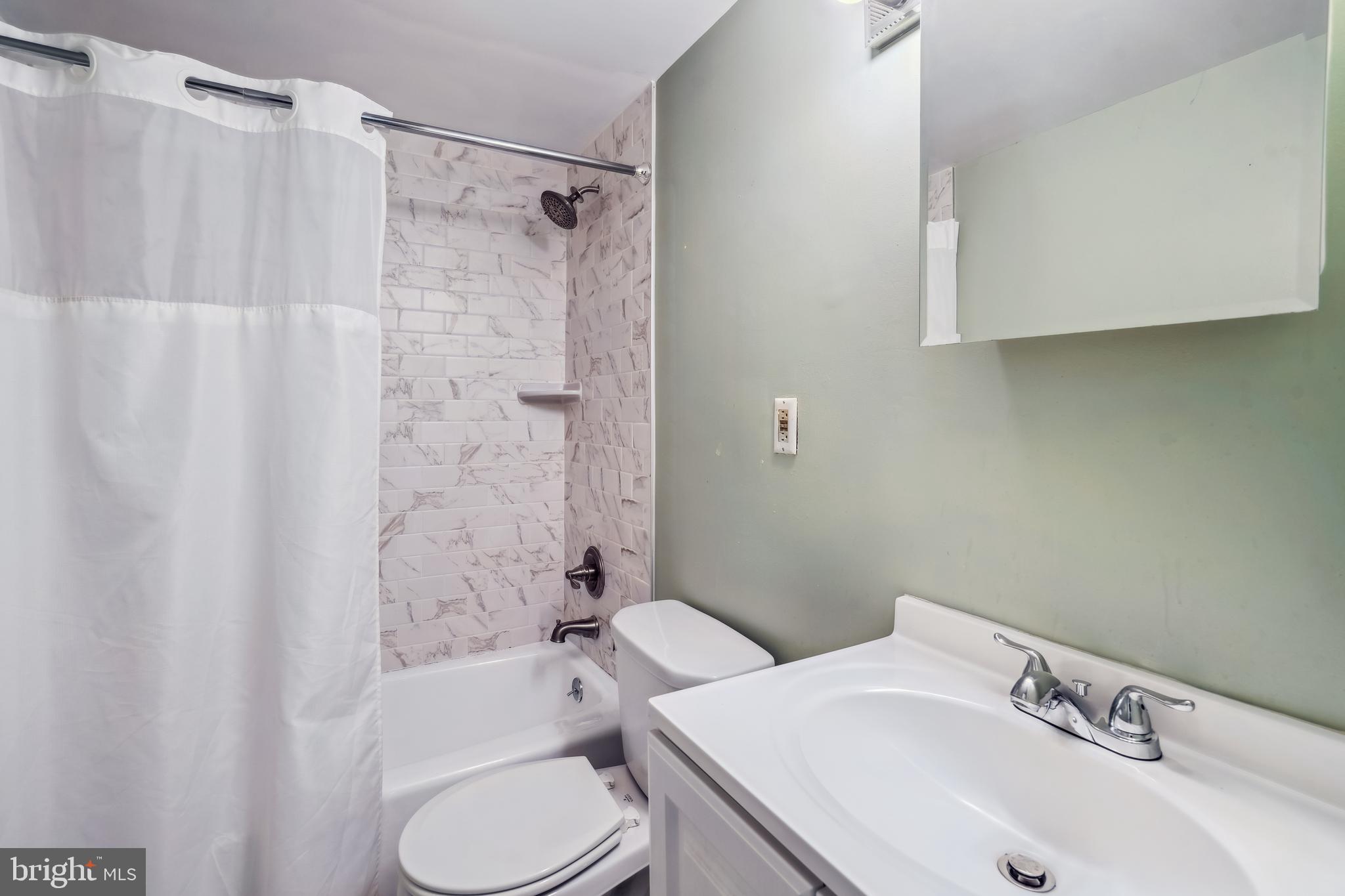 EAST SPRINGBROOK - Residential