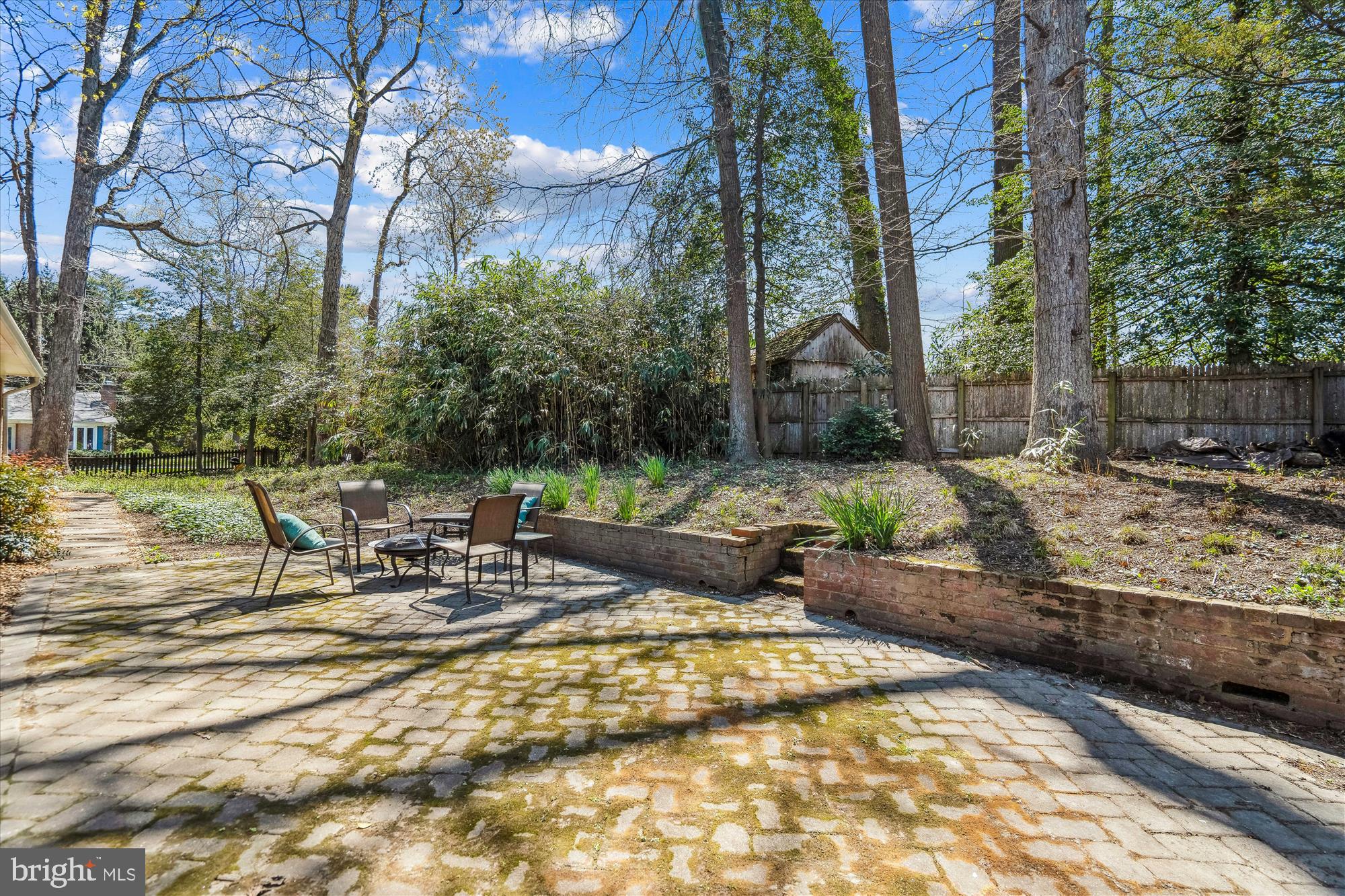 EAST SPRINGBROOK - Residential