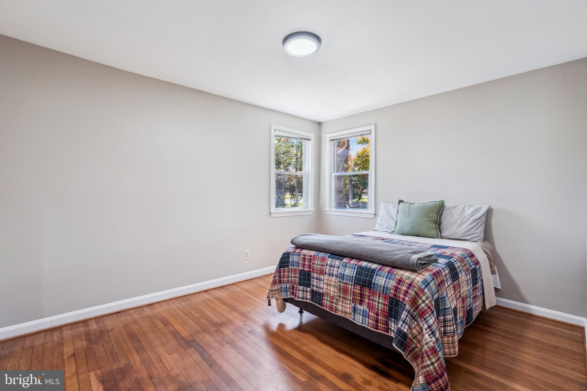 EAST SPRINGBROOK - Residential