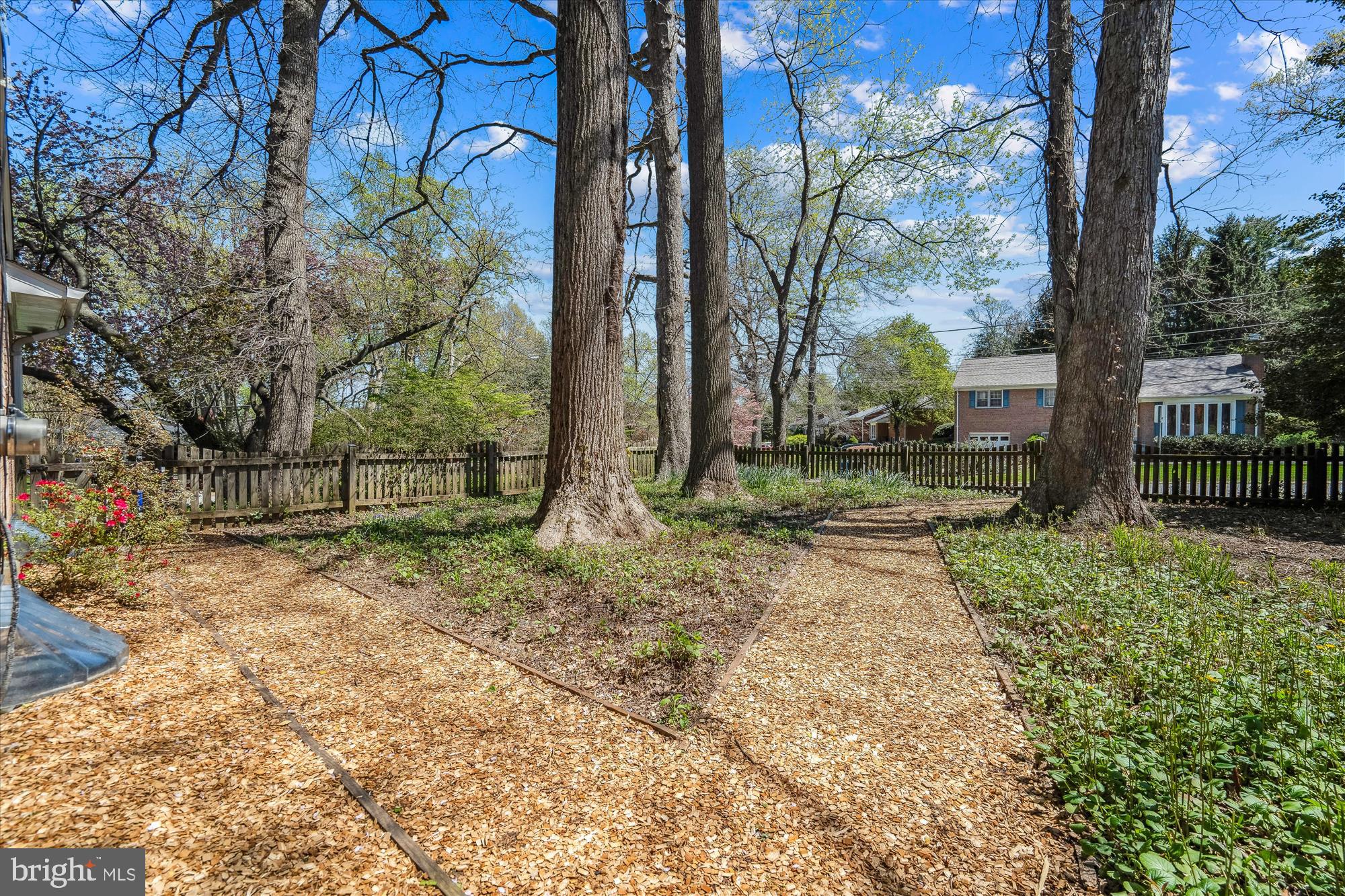 EAST SPRINGBROOK - Residential