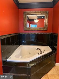 FOUR SEASONS - Residential Lease