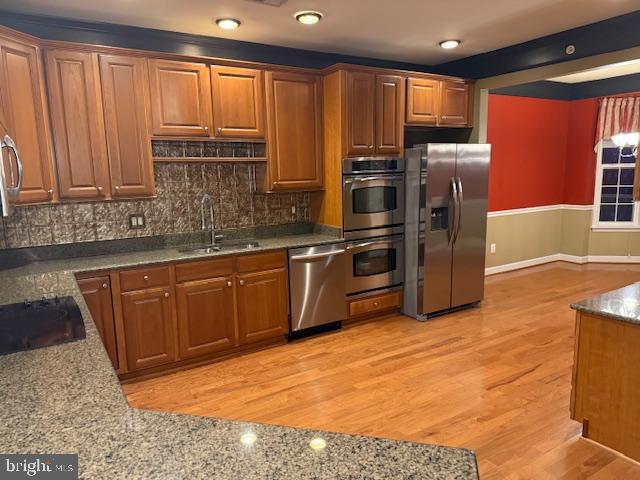 FOUR SEASONS - Residential Lease