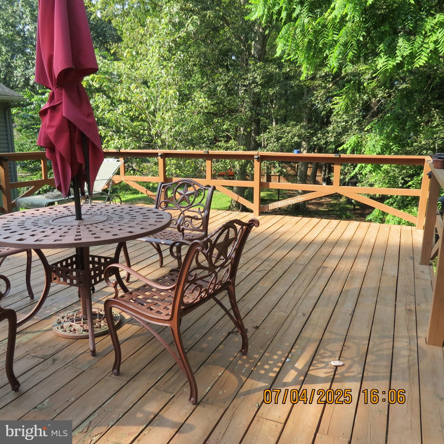 SHADY ACRES - Residential