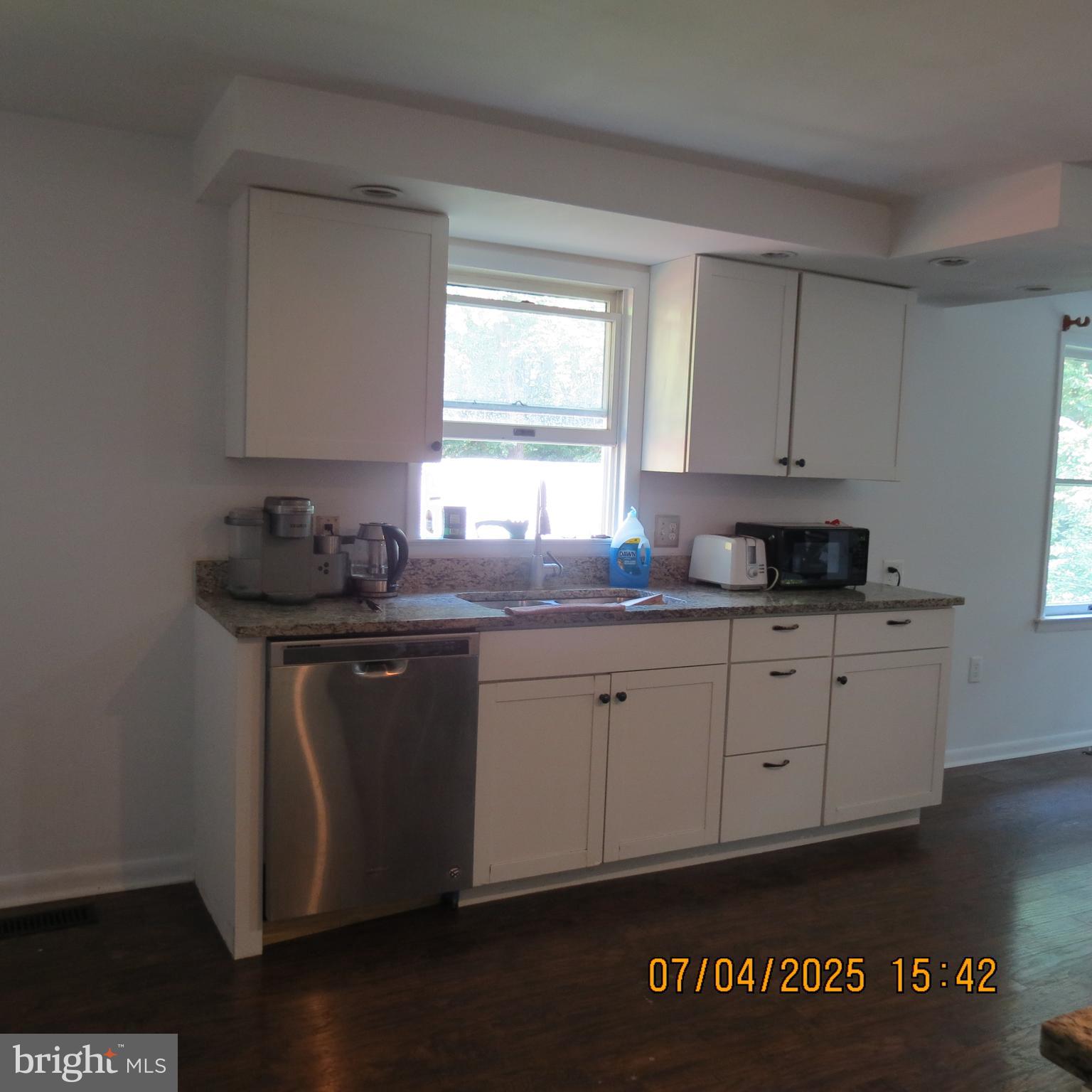 SHADY ACRES - Residential