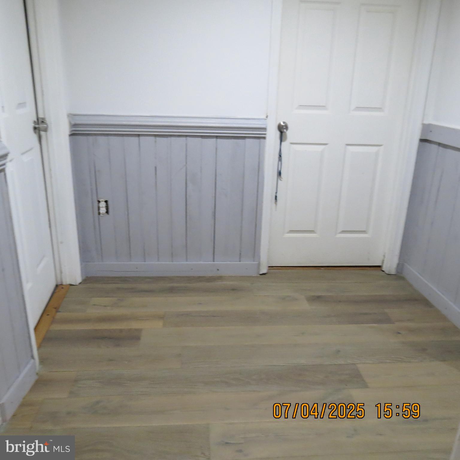 SHADY ACRES - Residential