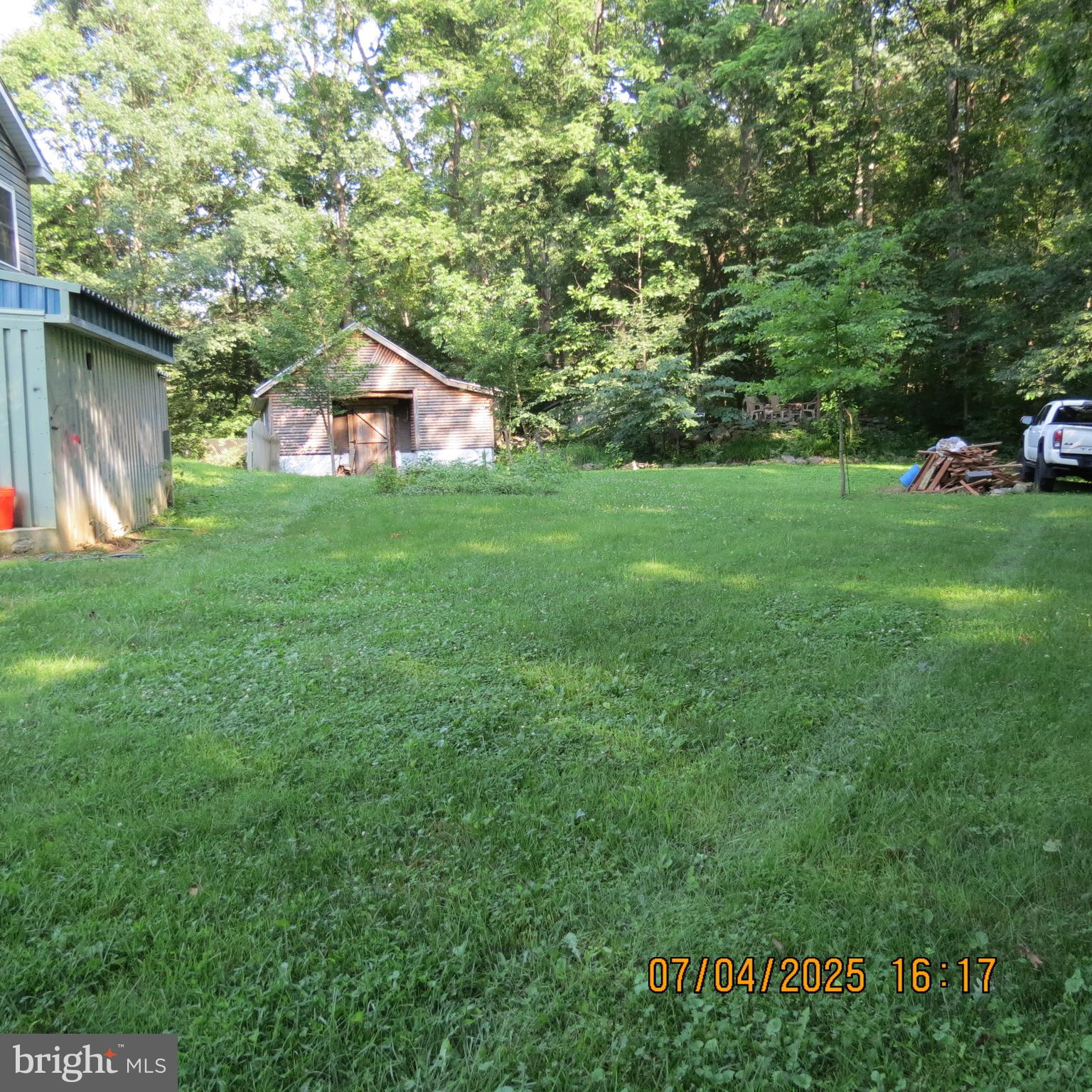 SHADY ACRES - Residential