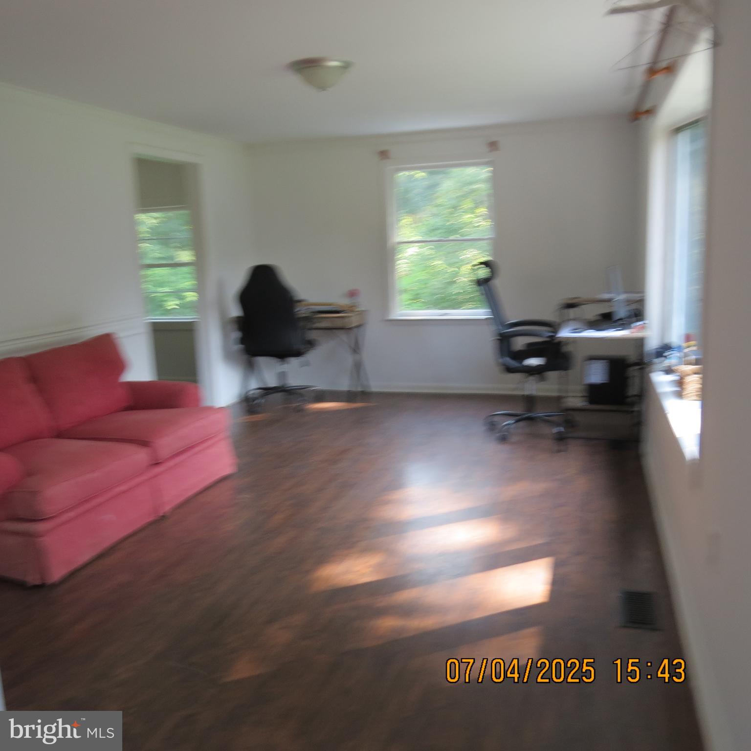 SHADY ACRES - Residential