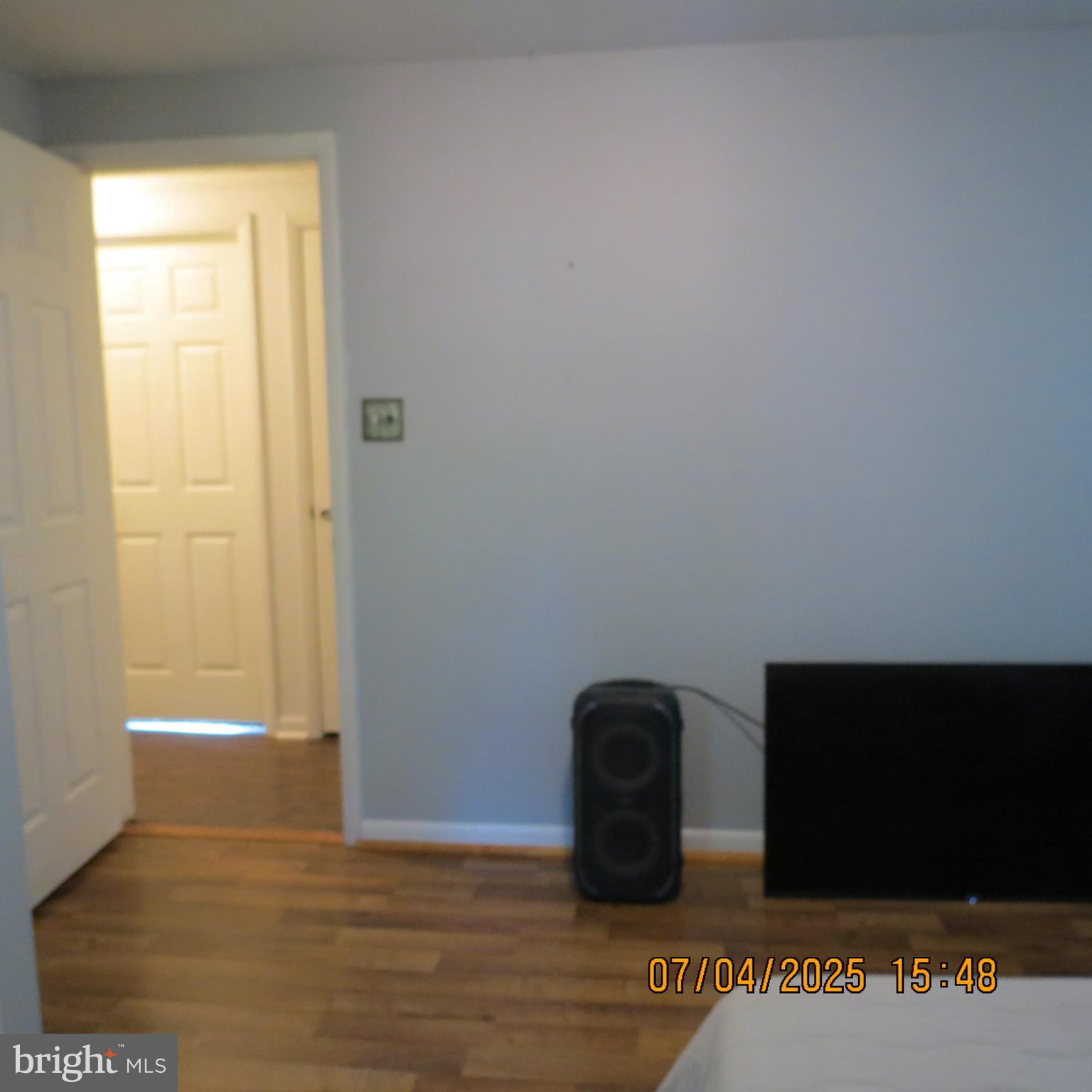 SHADY ACRES - Residential