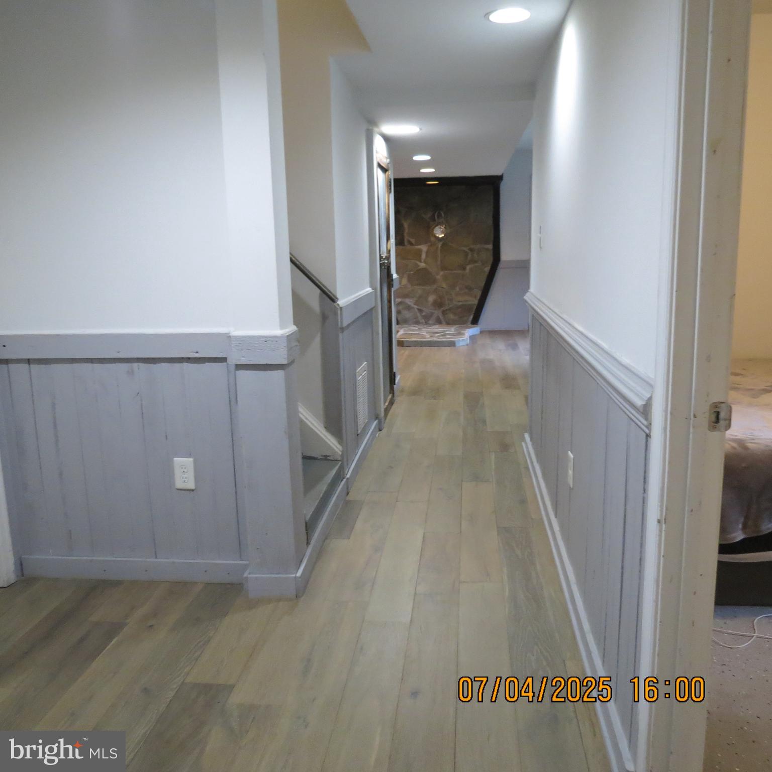 SHADY ACRES - Residential