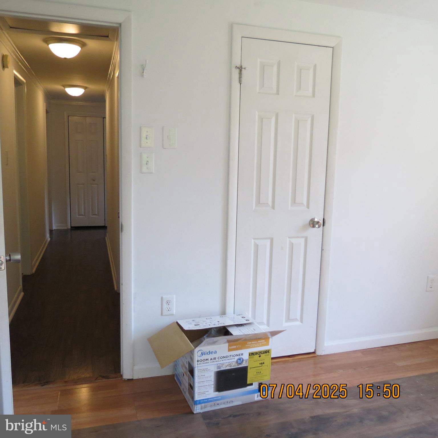 SHADY ACRES - Residential