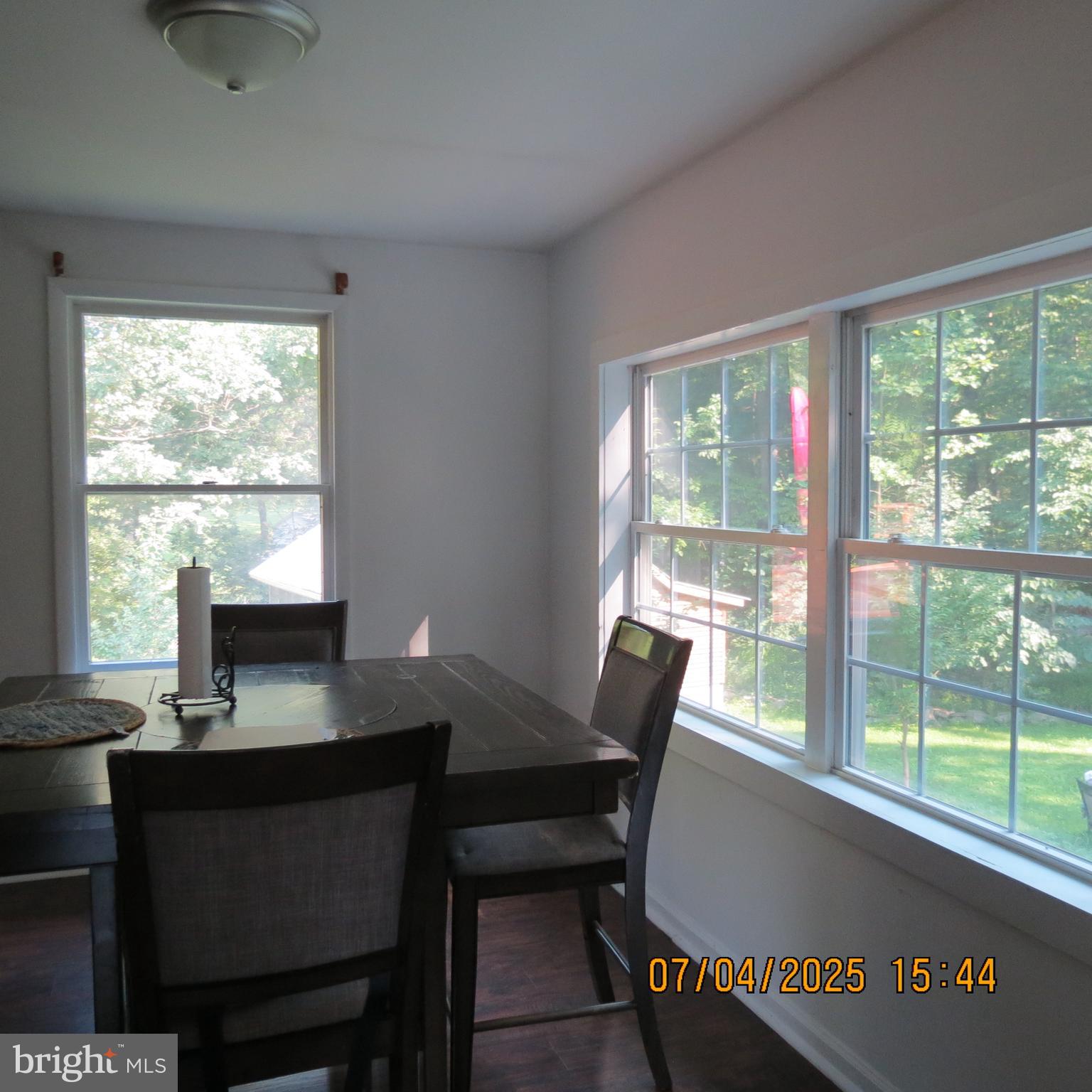 SHADY ACRES - Residential