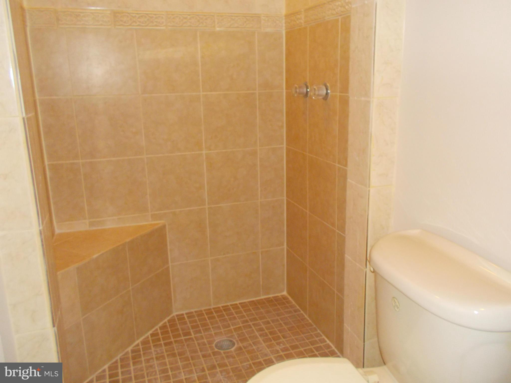 DALE CITY - Residential Lease