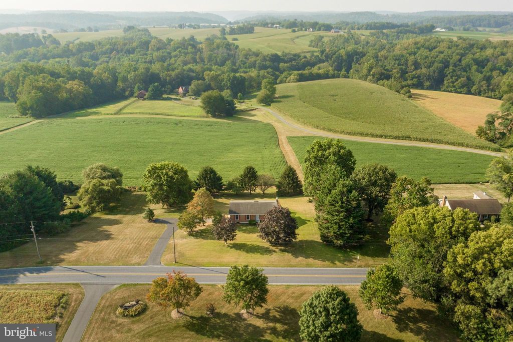 Photo of 580 STEHMAN CHURCH RD, MILLERSVILLE, PA 17551 (MLS # PALA2040472)