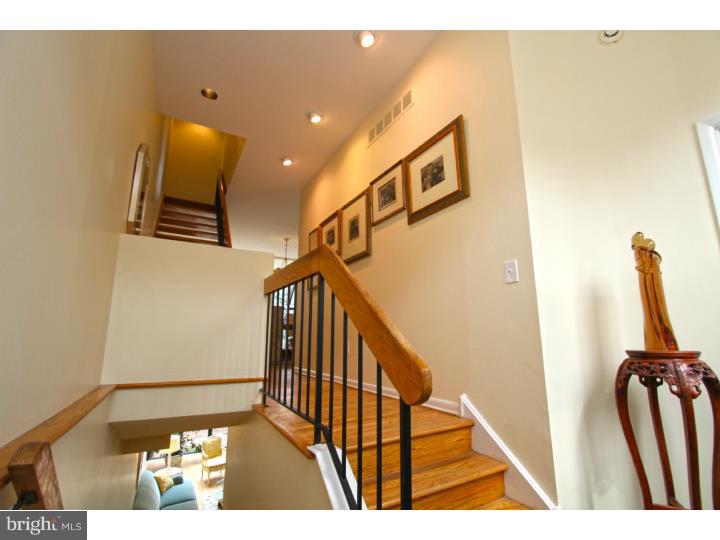 SOCIETY HILL - Residential