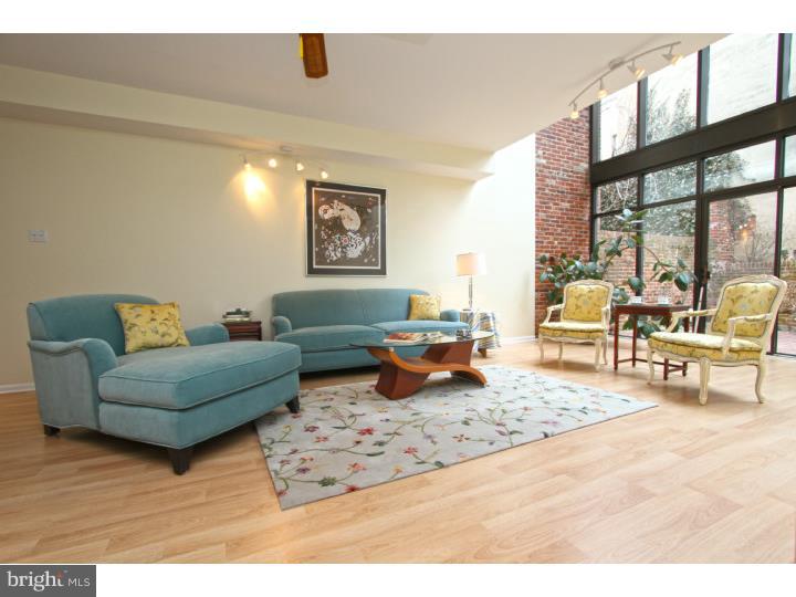 SOCIETY HILL - Residential