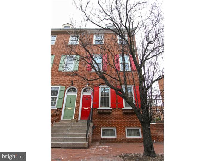 SOCIETY HILL - Residential