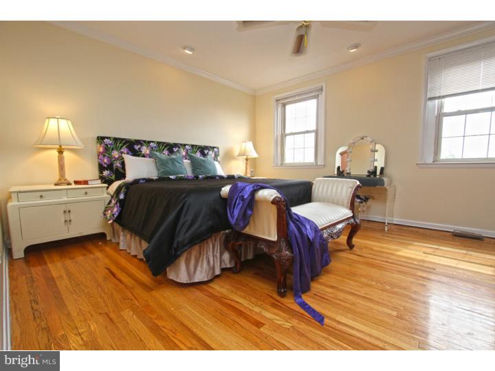 SOCIETY HILL - Residential