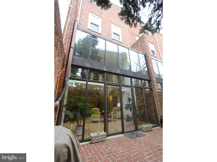 SOCIETY HILL - Residential