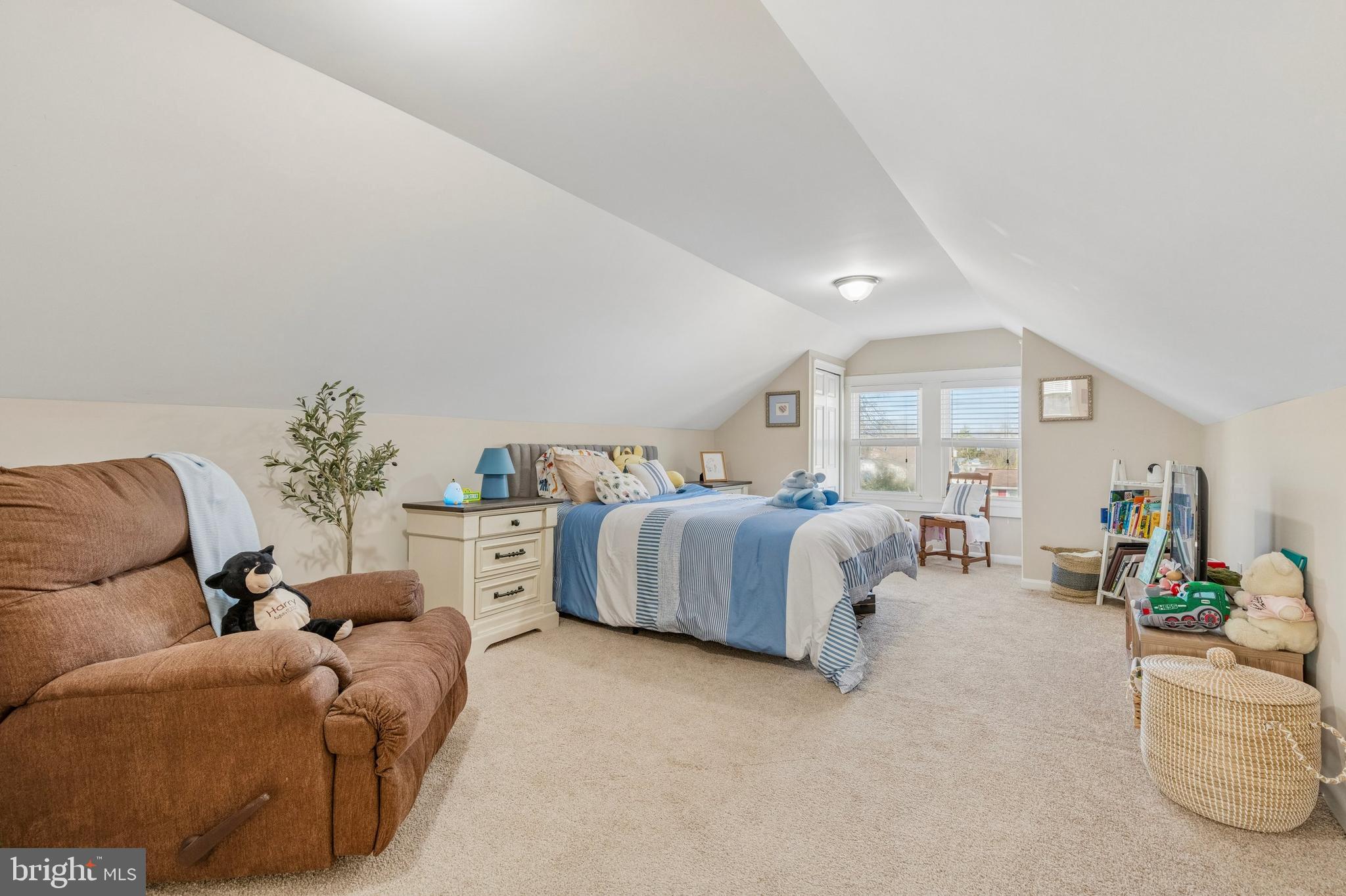 ARDSLEY - Residential