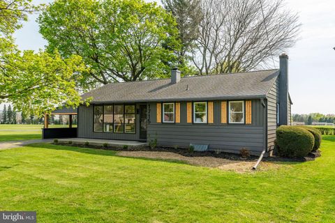 1715 S 5TH AVENUE LEBANON PA 17042