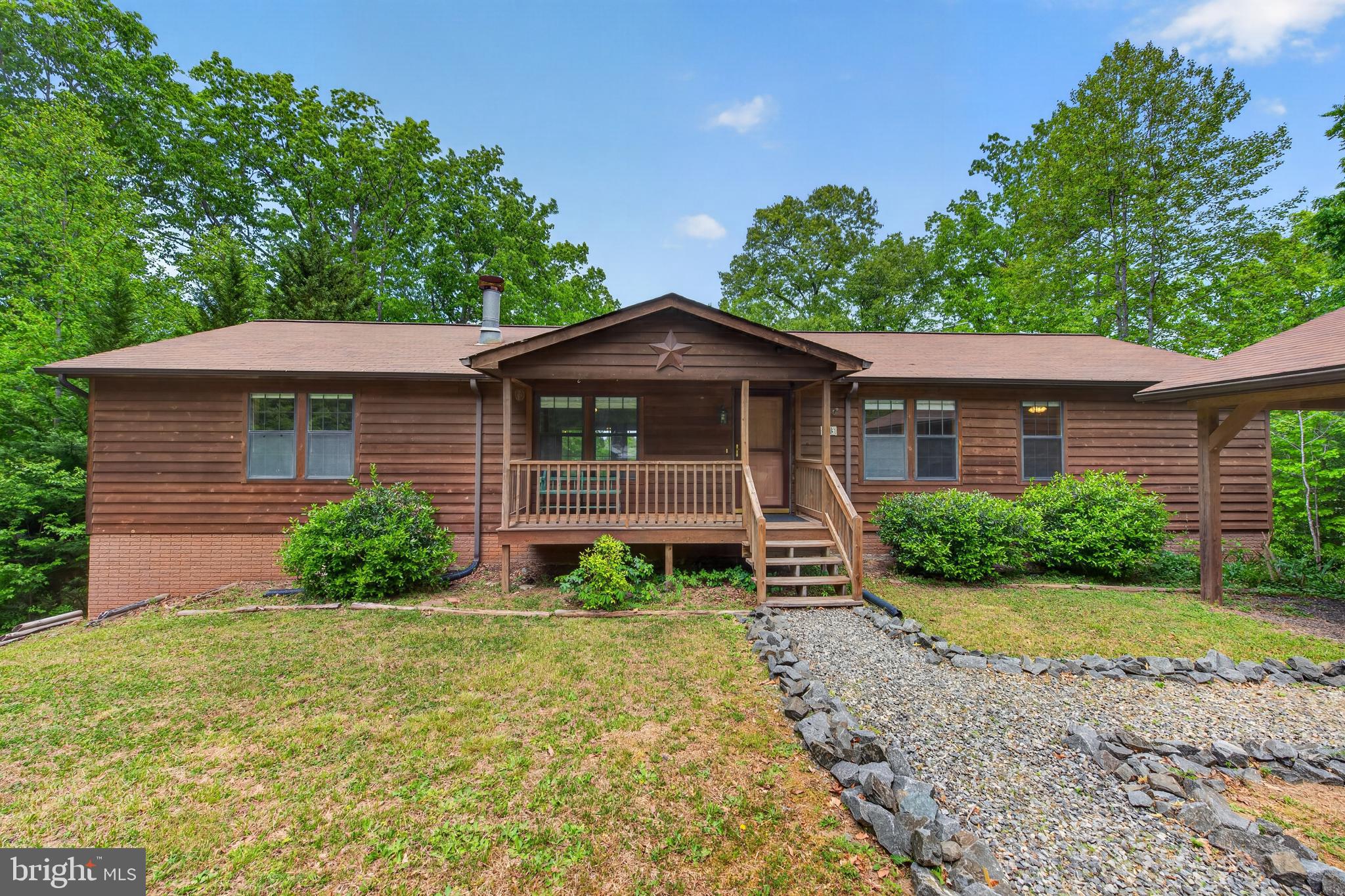OLD PROSPECT LANDING - Residential
