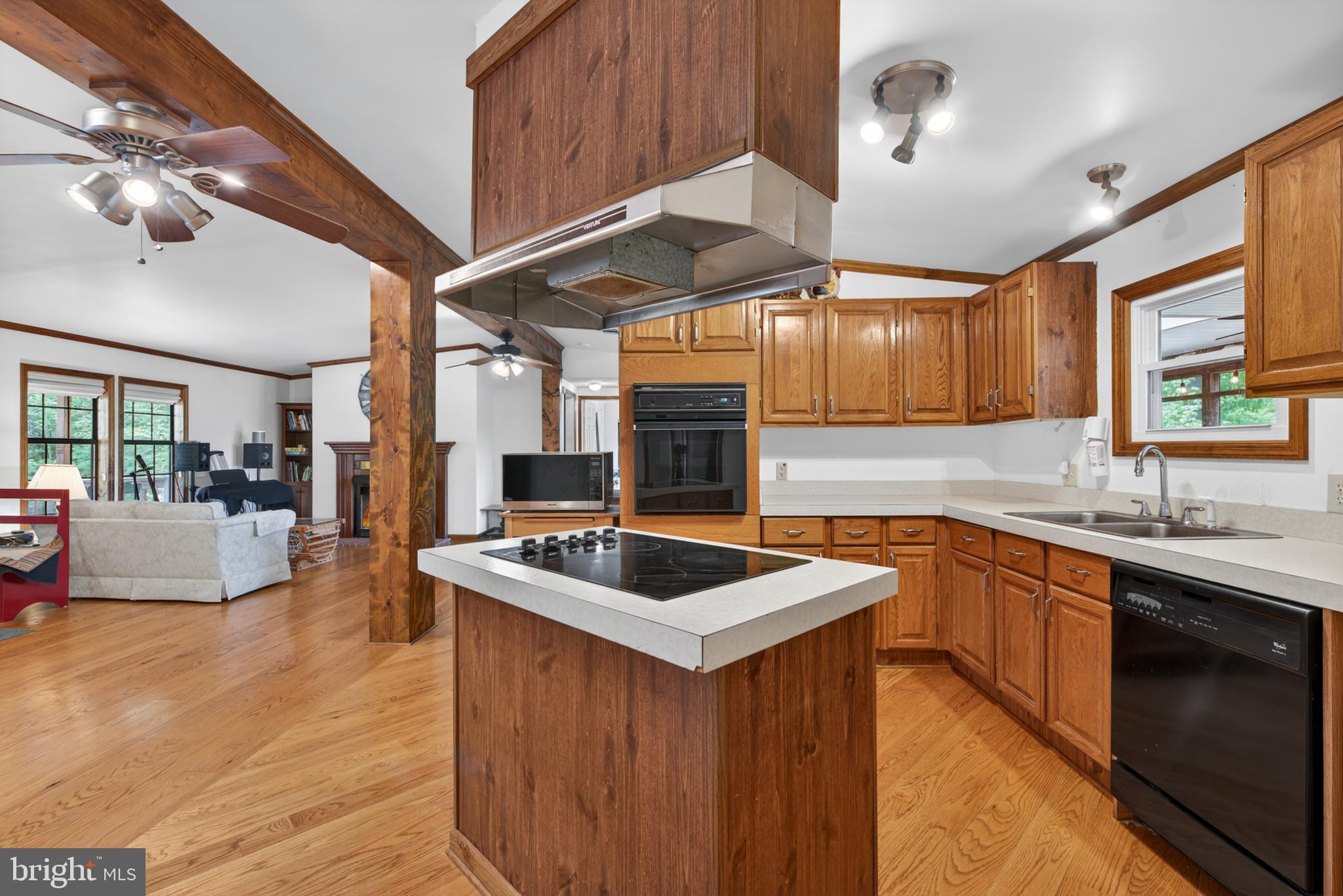 OLD PROSPECT LANDING - Residential
