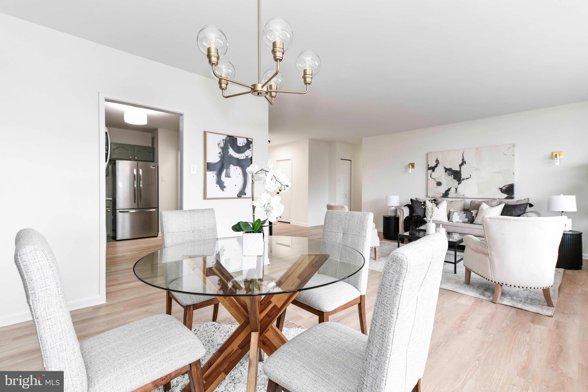 SKYLINE PLAZA - Residential