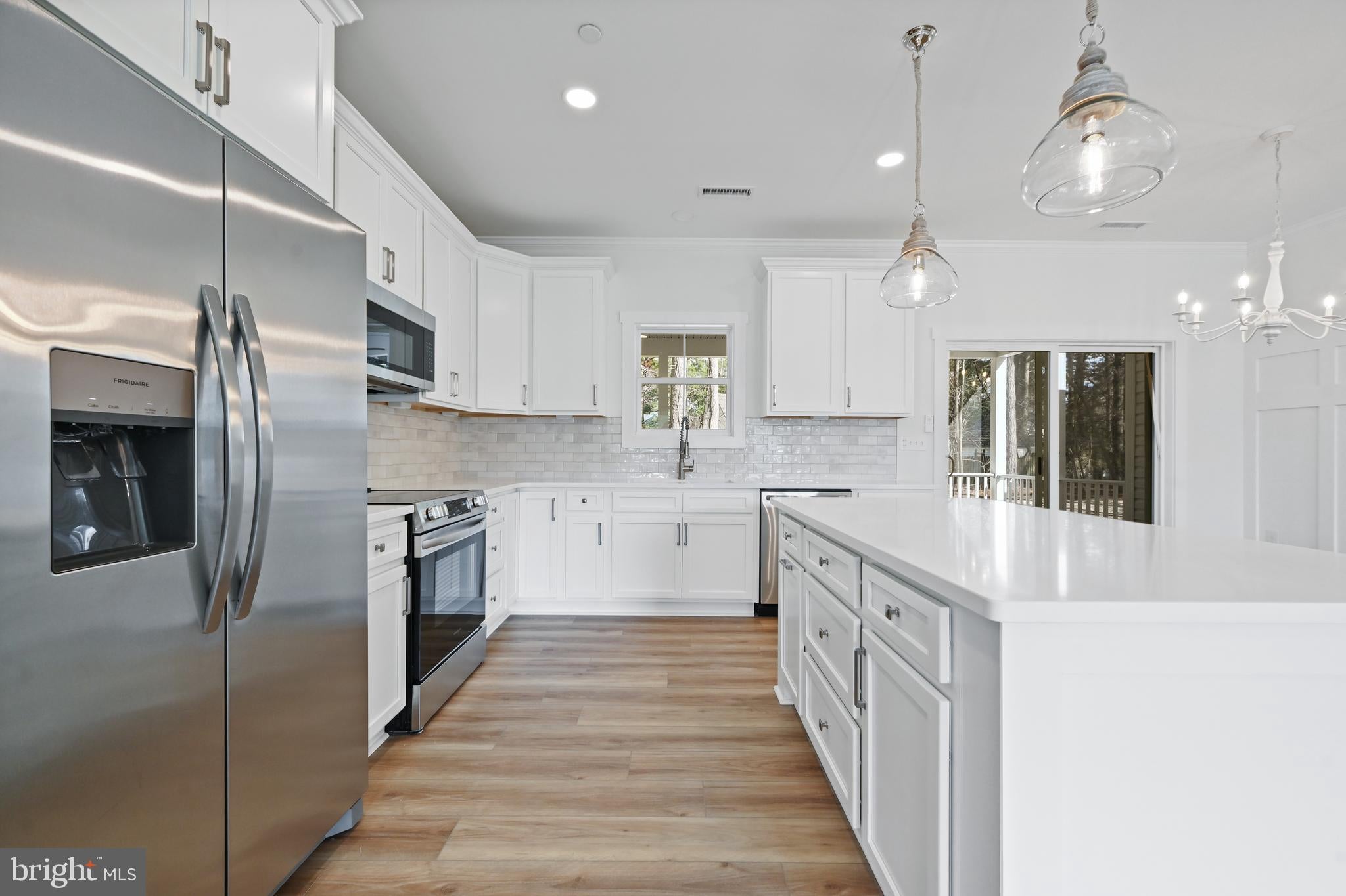 26242 ARROWWOOD COURT