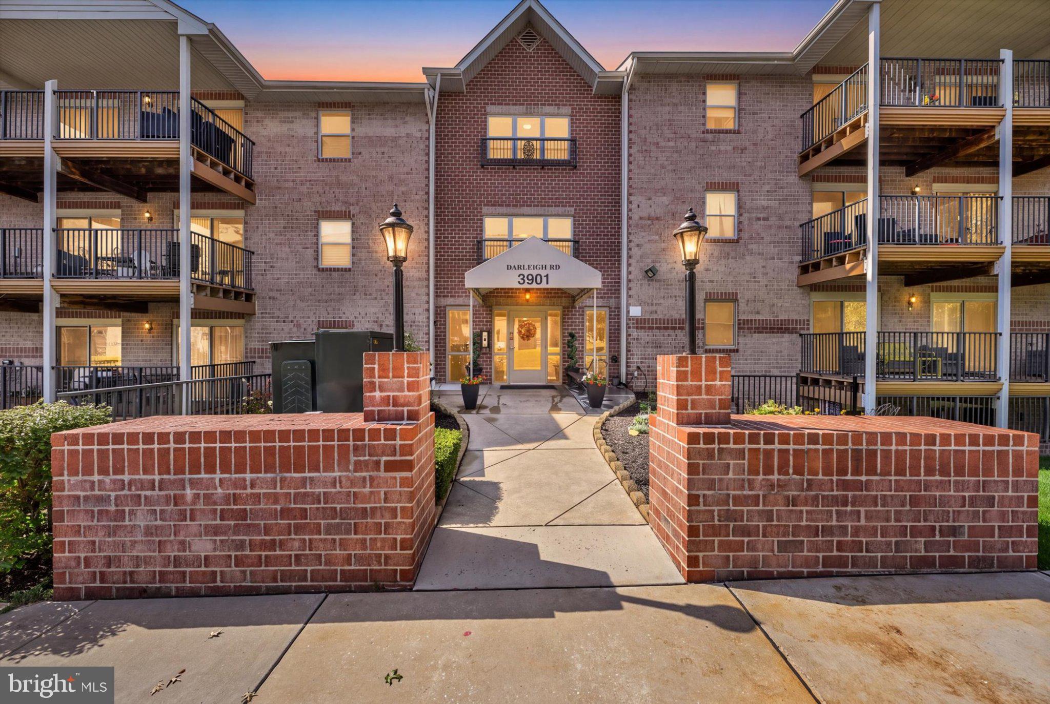 3901 DARLEIGH ROAD 1C