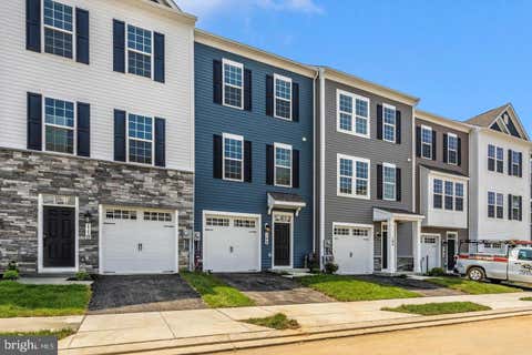 Townhouse For Sale - 115 Spring Bank Way<br/> FREDERICK, MD 21701