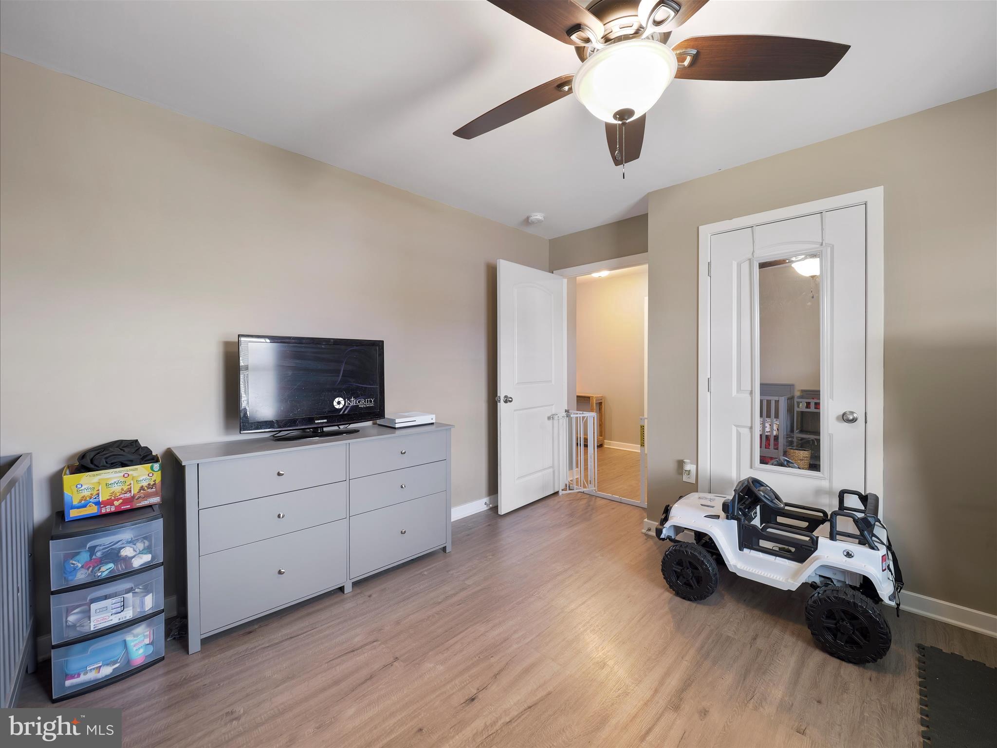 SPRING MILLS - Residential