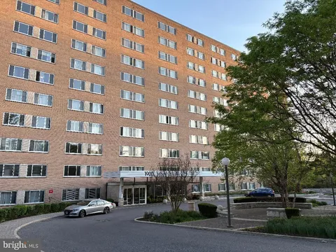 1900 Lyttonsville Road Unit 1006, Silver Spring, MD MLS: MDMC2177504