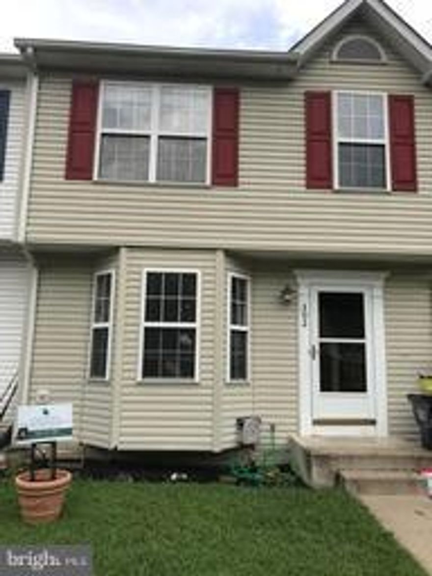 Prime Location in North Stafford! Beautiful townhome w/ living room adorned w/ hardwood floors, kitchen has ceramic tile floors, granite countertops, & 2 refrigerators. Fully finished basement. Bedroom furniture in basement can be removed if tenant wishes. Fenced in backyard w/ extra storage shed. Carpeted bedrooms and bathrooms on every floor. Washer/Dryer included. This will go fast!